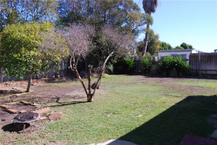 2462 251st, Lomita, California 90717