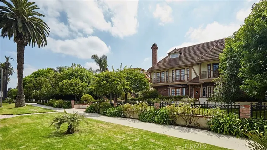 128 Georgina Avenue 5, Santa Monica, California 90402