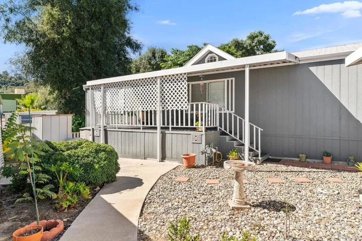 3909 Reche Road 73, Fallbrook, California 92028