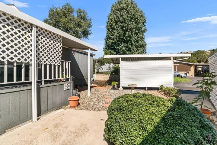 3909 Reche Road 73, Fallbrook, California 92028