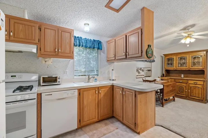 3909 Reche Road 73, Fallbrook, California 92028