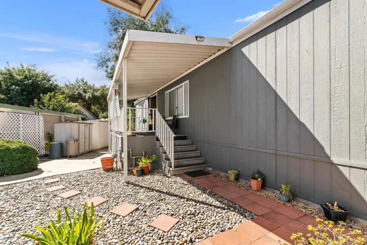 3909 Reche Road 73, Fallbrook, California 92028