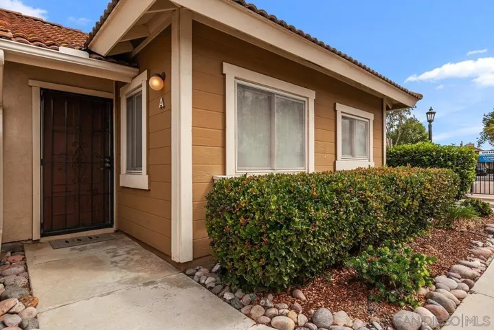 10730 Holly Meadows Dr A, Santee, California 92071