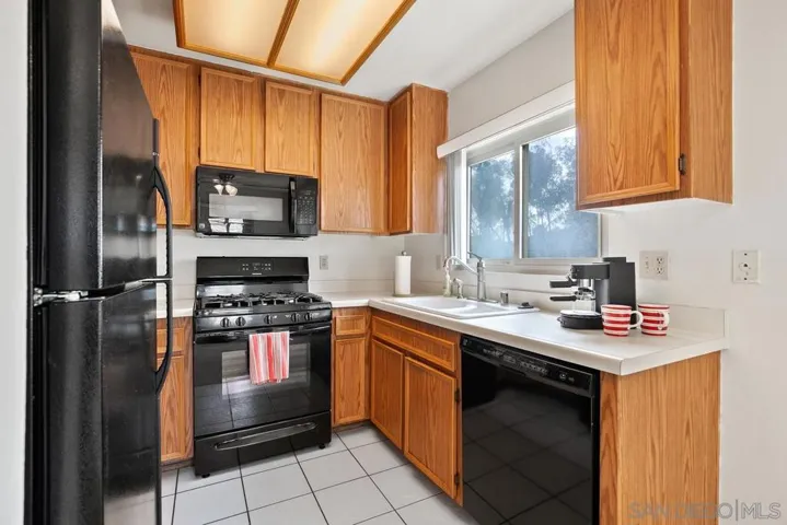 10730 Holly Meadows Dr A, Santee, California 92071