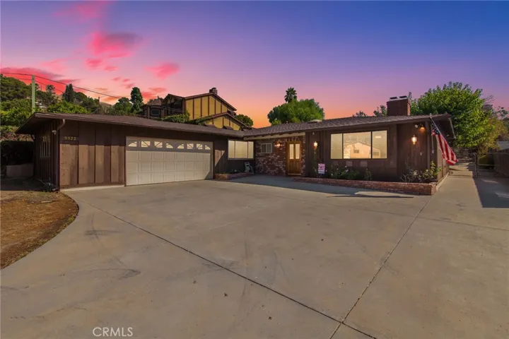 9922 Wornom Avenue, Shadow Hills, California 91040