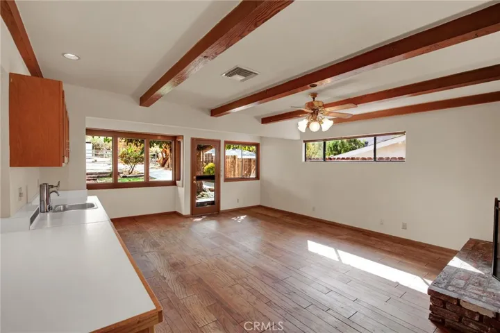 9922 Wornom Avenue, Shadow Hills, California 91040