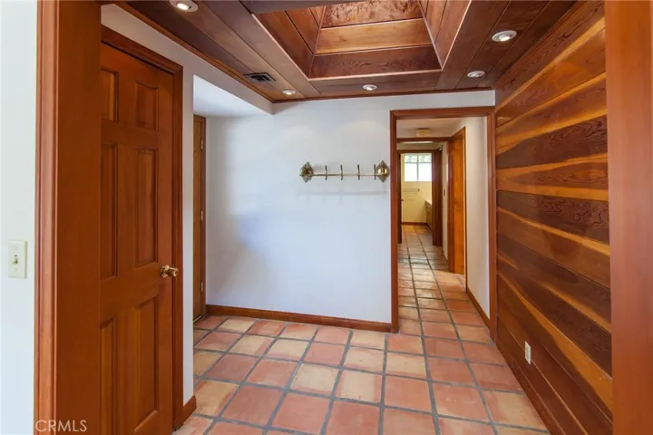 9922 Wornom Avenue, Shadow Hills, California 91040
