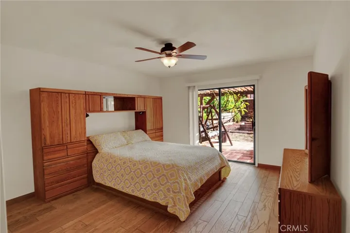 9922 Wornom Avenue, Shadow Hills, California 91040