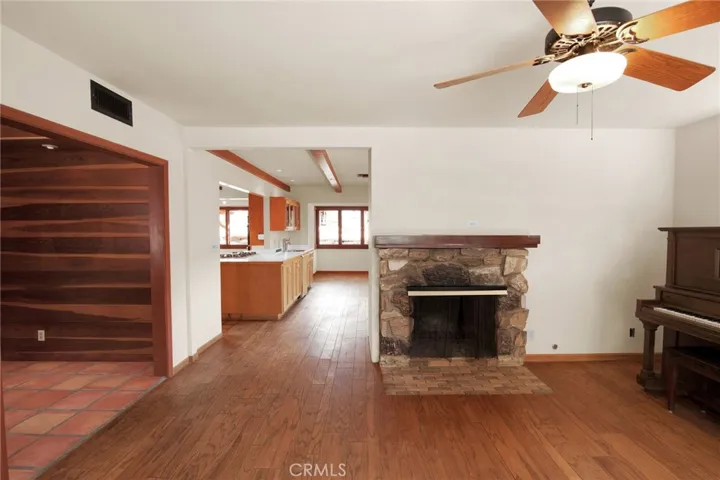 9922 Wornom Avenue, Shadow Hills, California 91040