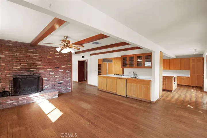 9922 Wornom Avenue, Shadow Hills, California 91040
