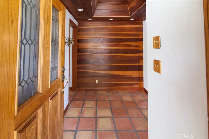 9922 Wornom Avenue, Shadow Hills, California 91040
