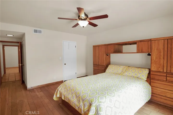 9922 Wornom Avenue, Shadow Hills, California 91040