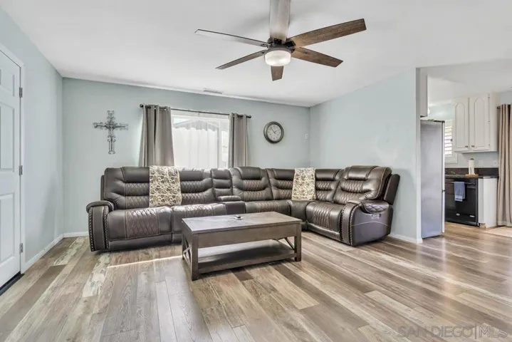 8626 Ian Way, Santee, California 92071