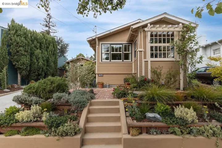 3873 Patterson Ave, Oakland, California 94619