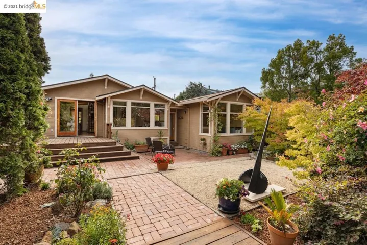 3873 Patterson Ave, Oakland, California 94619