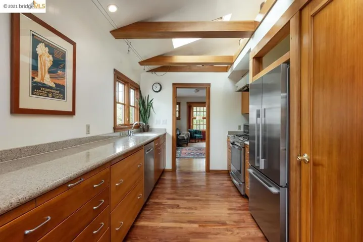 3873 Patterson Ave, Oakland, California 94619