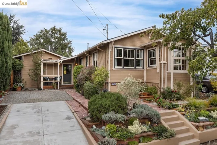 3873 Patterson Ave, Oakland, California 94619