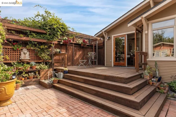 3873 Patterson Ave, Oakland, California 94619