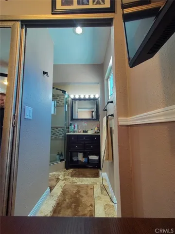 Full Bath 2 Open