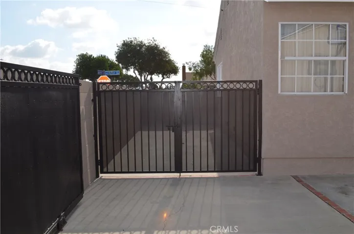 Parking, Storage, Dog run.