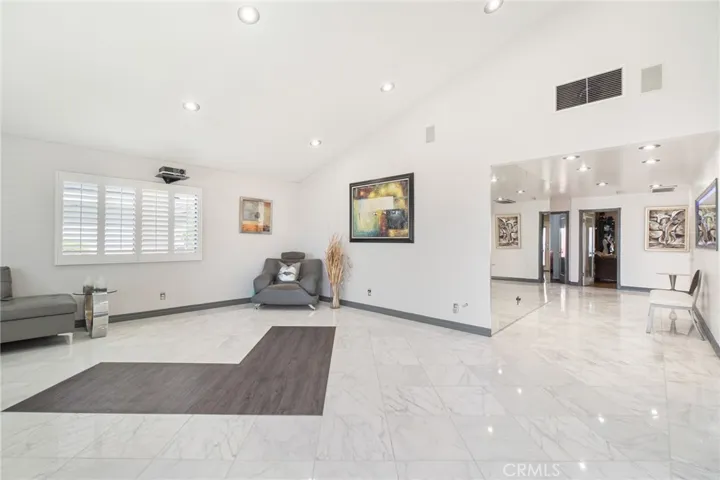 19812 Harlan, Carson, California 90746