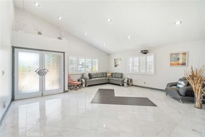 19812 Harlan, Carson, California 90746