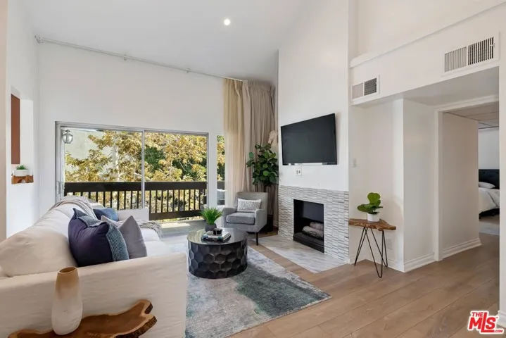 5306 Summertime Lane, Culver City, California 90230