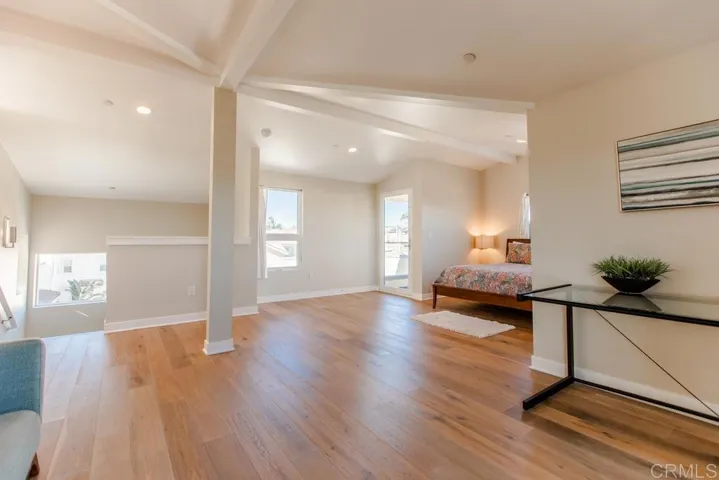 295 Chinquapin Ave, Carlsbad, California 92008