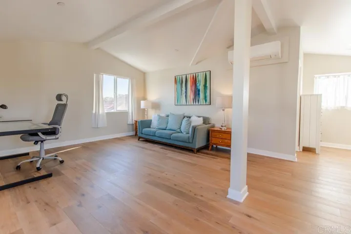 295 Chinquapin Ave, Carlsbad, California 92008