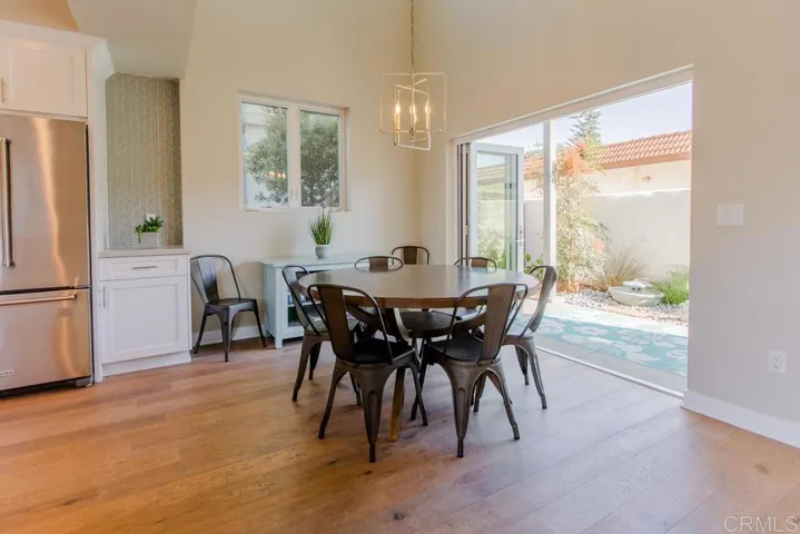 295 Chinquapin Ave, Carlsbad, California 92008
