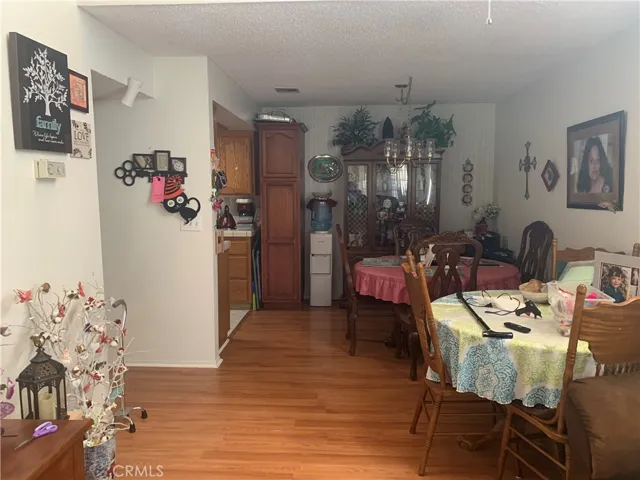 19268 Cottonwood Drive, Apple Valley, California 92308