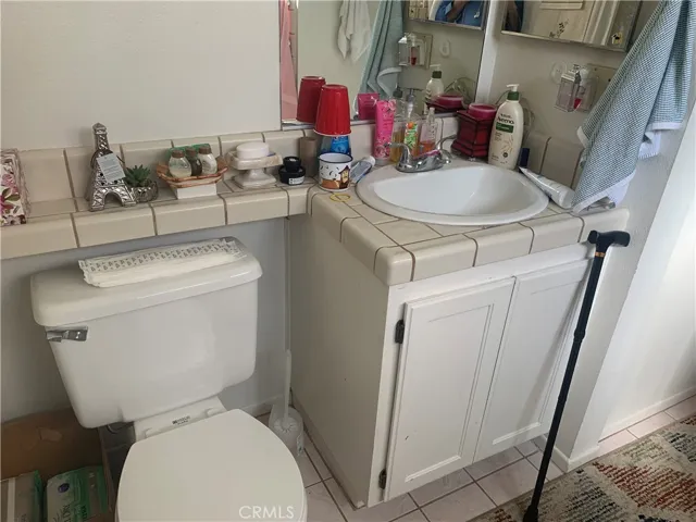 19268 Cottonwood Drive, Apple Valley, California 92308