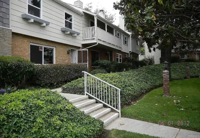 827 Del Mar Downs Rd. D, Solana Beach, California 92075