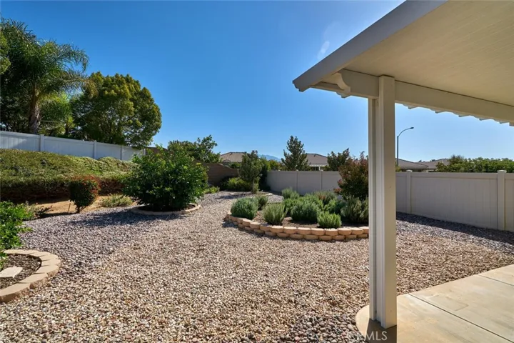 1564 Rockrose Way, Beaumont, California 92223