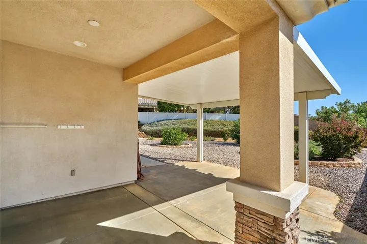 1564 Rockrose Way, Beaumont, California 92223