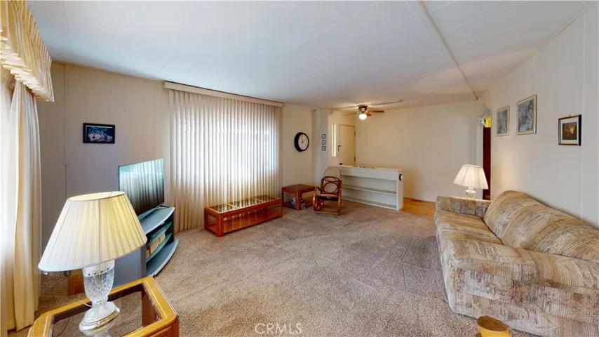 CARPET FLOORING