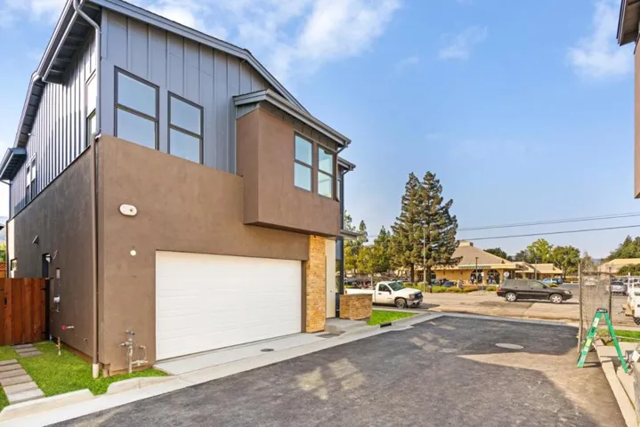 , Los Gatos, California 95032