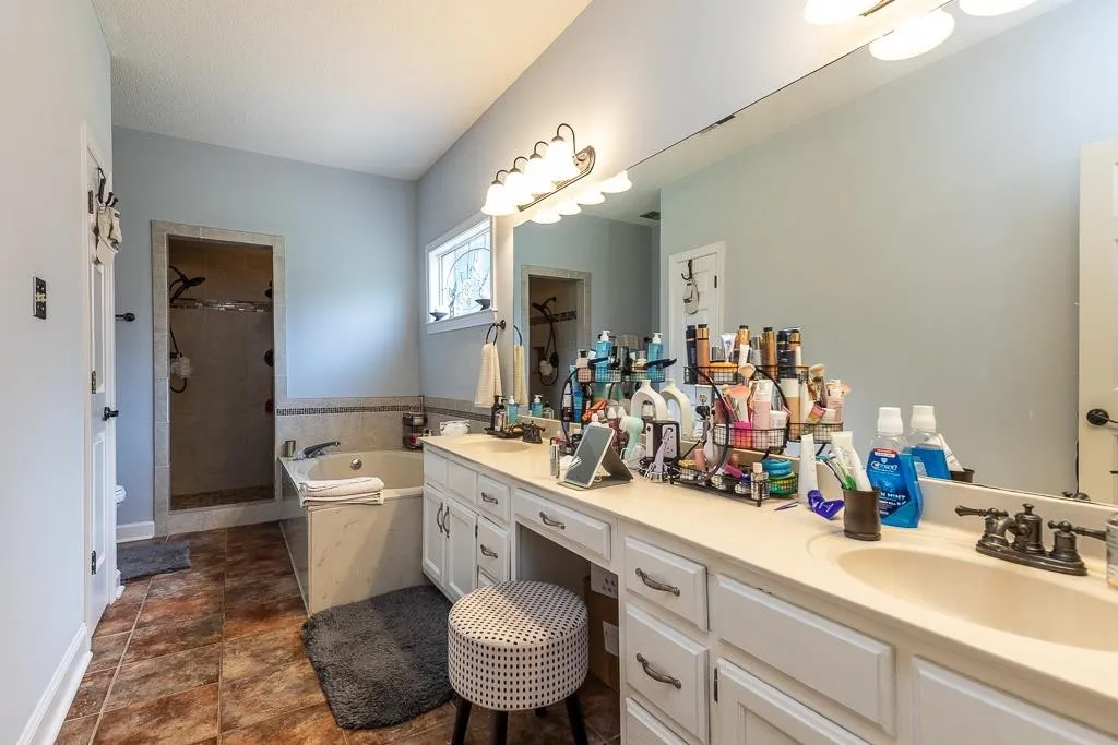 9650 White Spruce Dr, Lakeland, Tennessee 38002 — photo 16