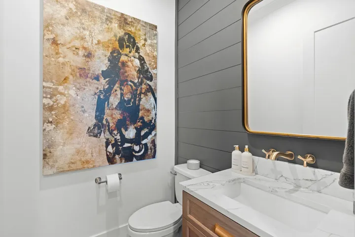 Powder Room