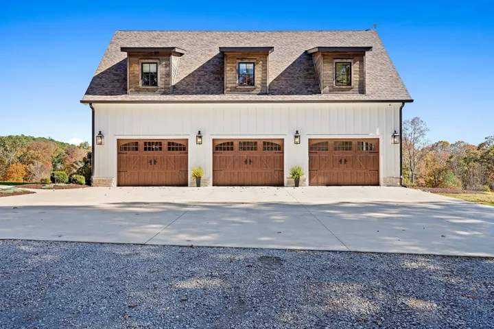 3 car garage with XL Bay for toys