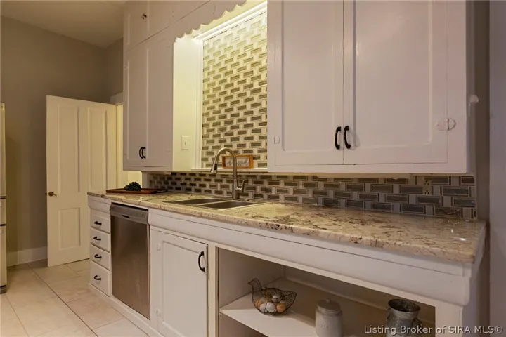 1170