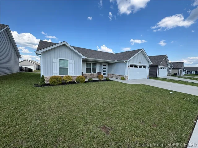 1215 Blackstone Trail