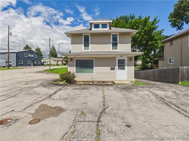 1026 N Clark Blvd.