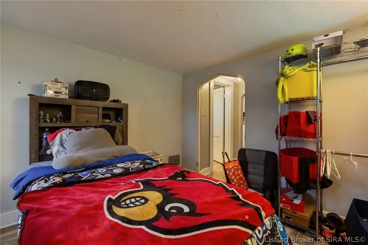 1170