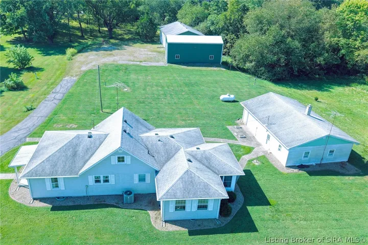 Home with massive garages and detached office/kitchen space