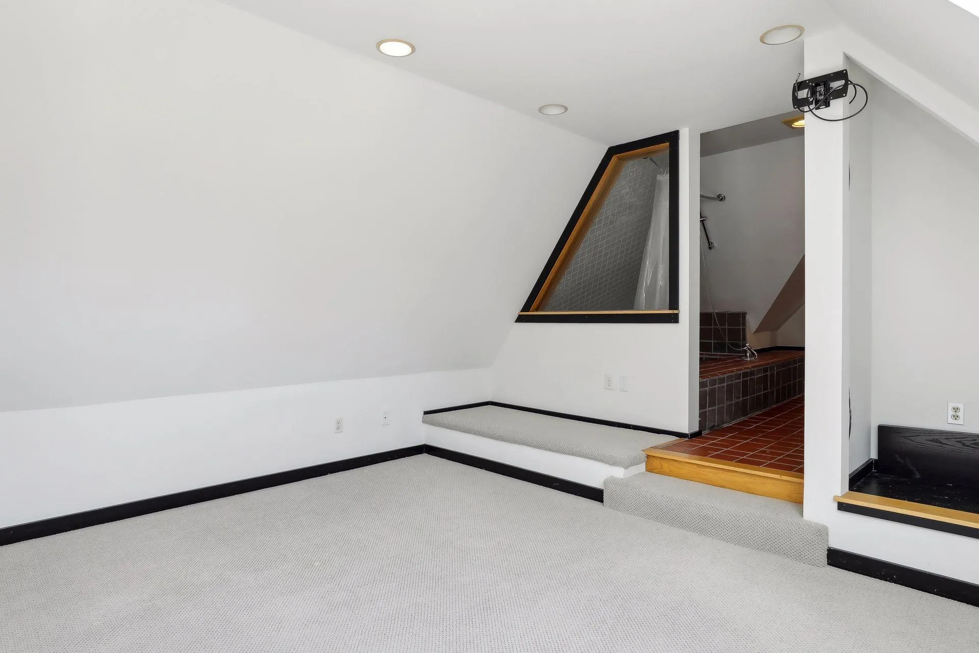 Photo 82 of 206 5th S Street