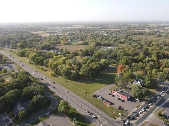 Photo 4 of 12207 Lake N Lane