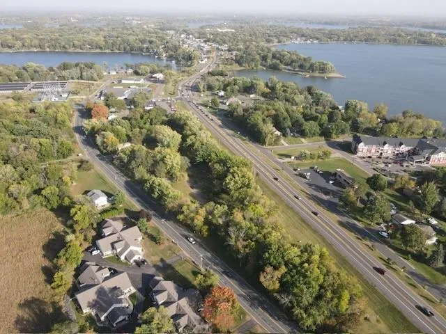 Photo 6 of 12207 Lake N Lane