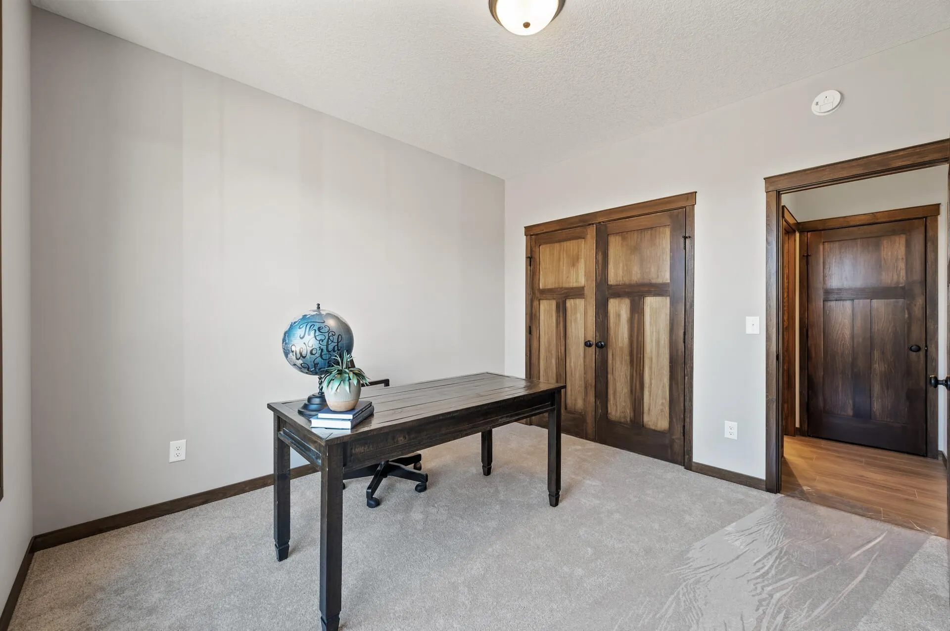 Photo 11 of 4849 Maple Street
