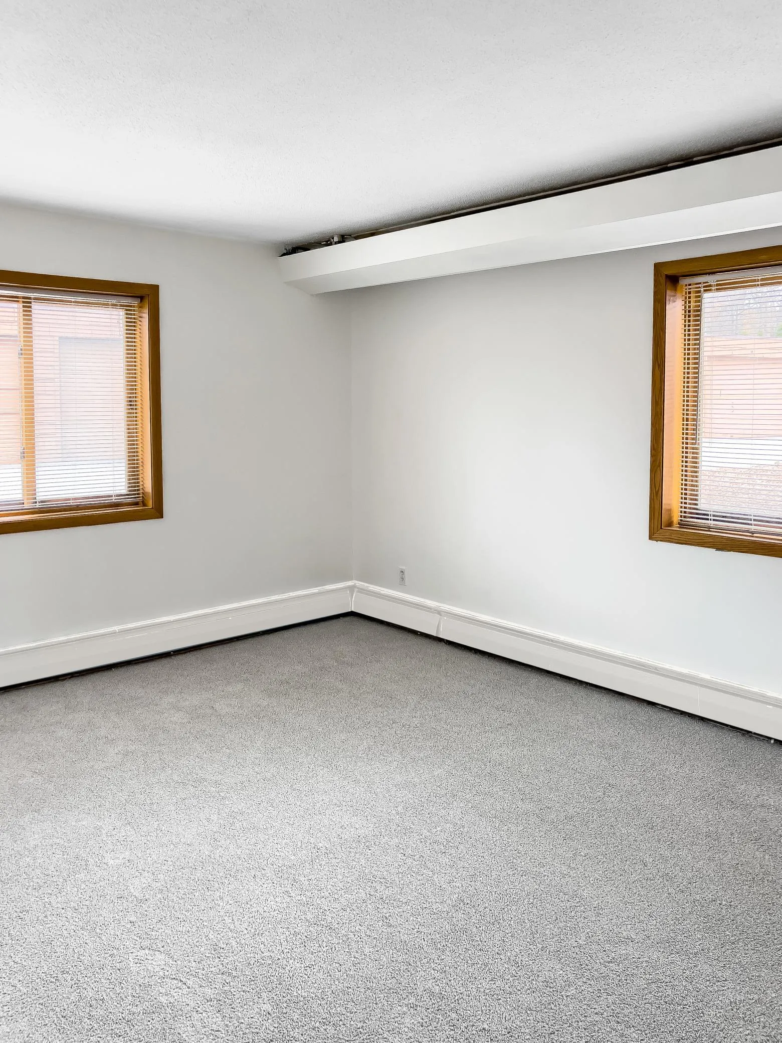 Photo 14 of 5440 Three Points Boulevard Unit 513